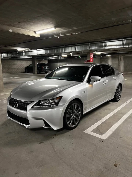 2013 Lexus GS 4th Gen - Image 8 of 17