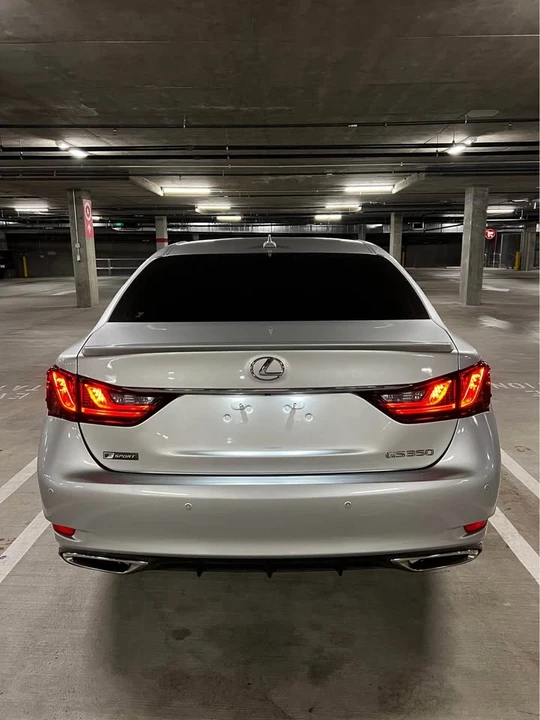 2013 Lexus GS 4th Gen - Image 6 of 17
