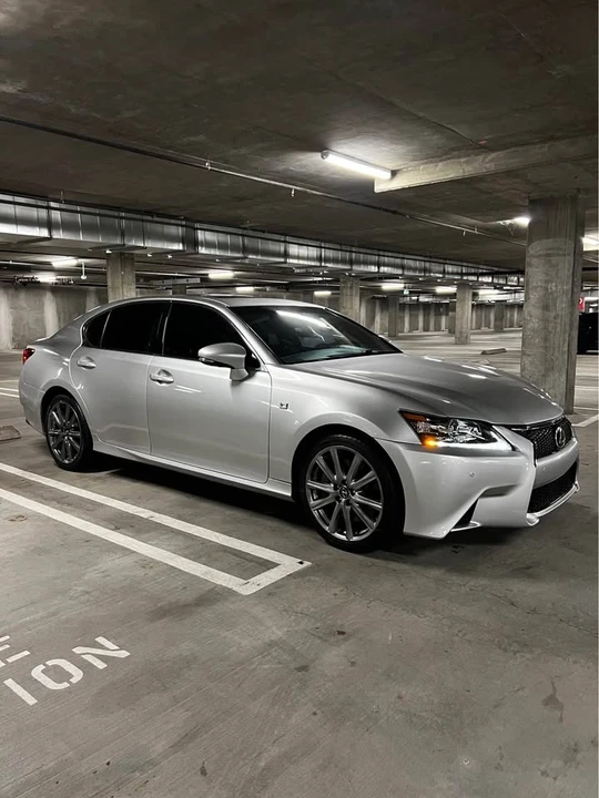 2013 Lexus GS 4th Gen - Image 3 of 17