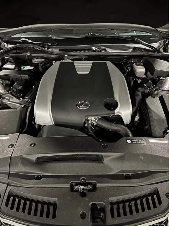 2013 Lexus GS 4th Gen - Image 15 of 17