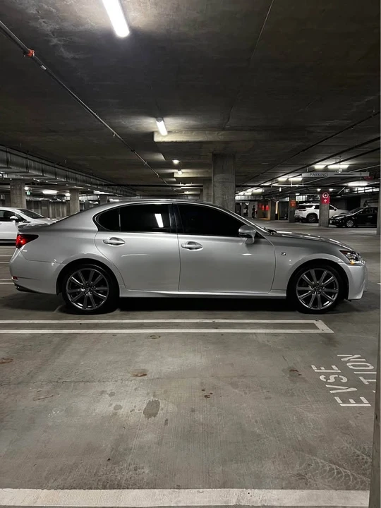 2013 Lexus GS 4th Gen - Image 4 of 17