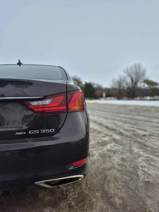 2013 Lexus GS 4th Gen - Image 8 of 11