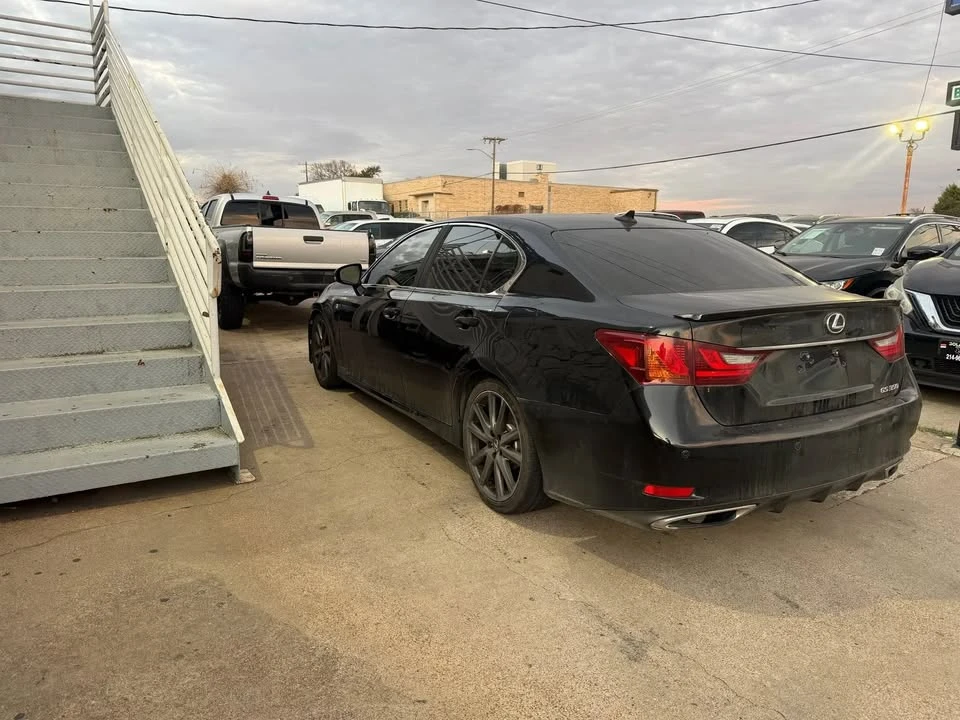 2013 Lexus GS 4th Gen - Image 6 of 12