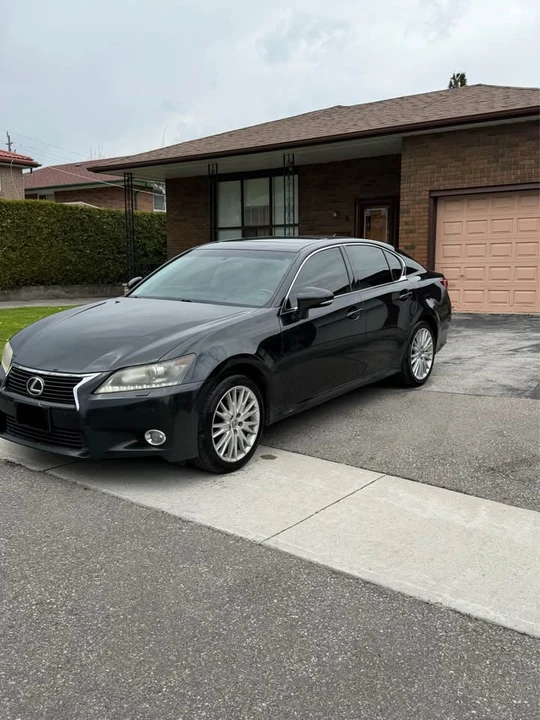 2013 Lexus GS 4th Gen - Image 2 of 13