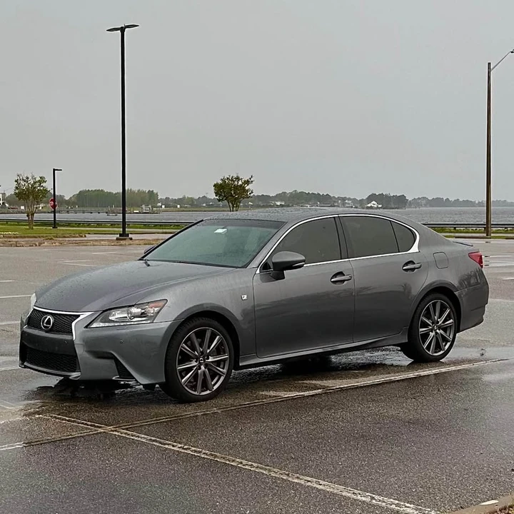 2013 Lexus GS 4th Gen - Image 2 of 11