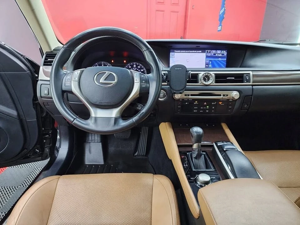2013 Lexus GS 4th Gen - Image 13 of 19
