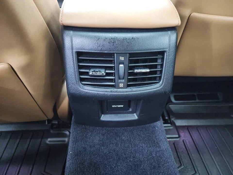 2013 Lexus GS 4th Gen - Image 11 of 19