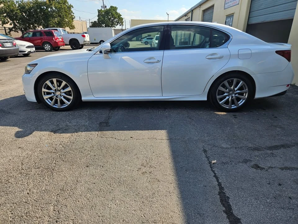 2013 Lexus GS 4th Gen - Image 7 of 20