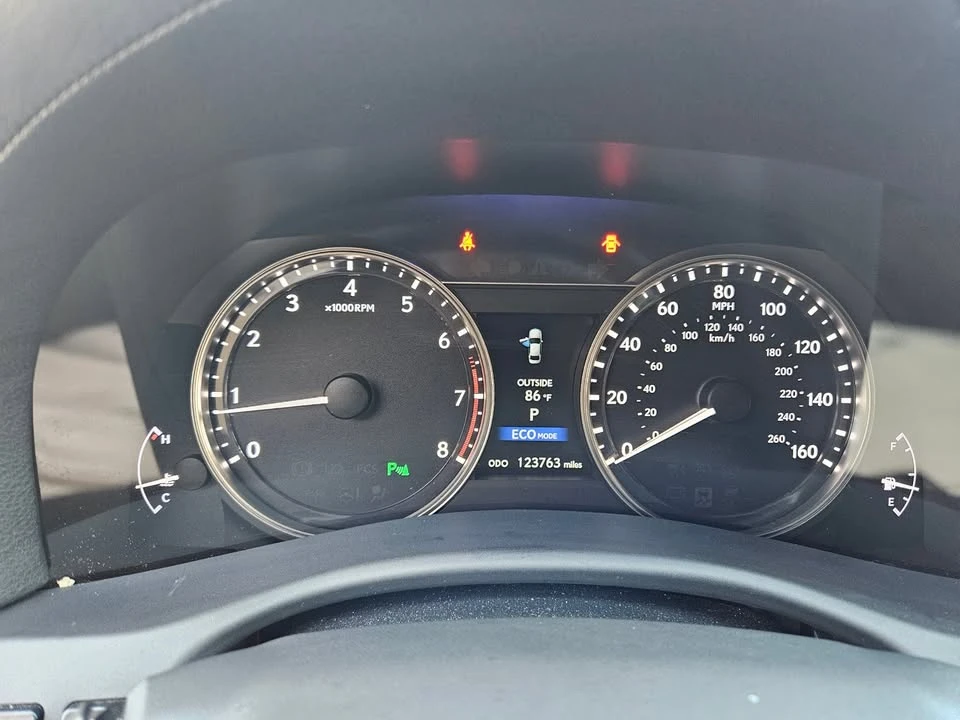 2013 Lexus GS 4th Gen - Image 11 of 20