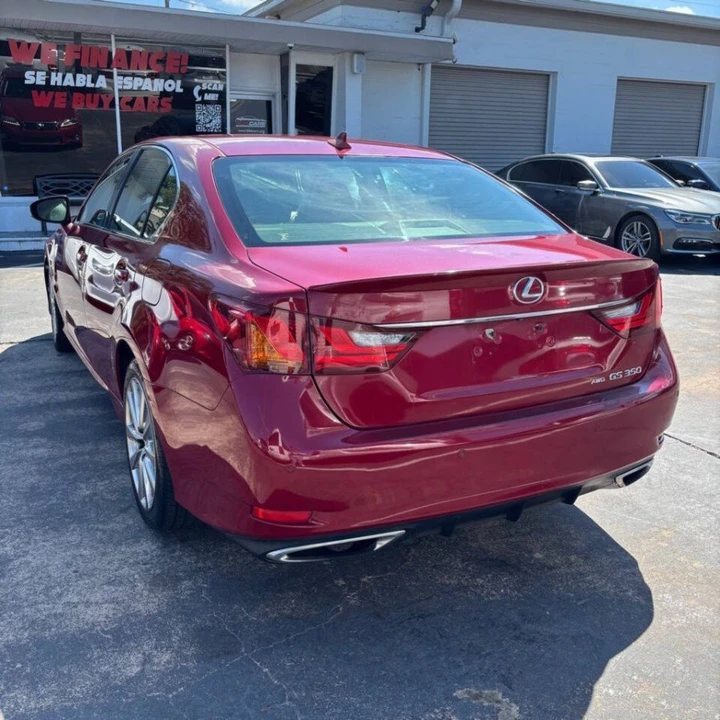 2013 Lexus GS 4th Gen - Image 10 of 20