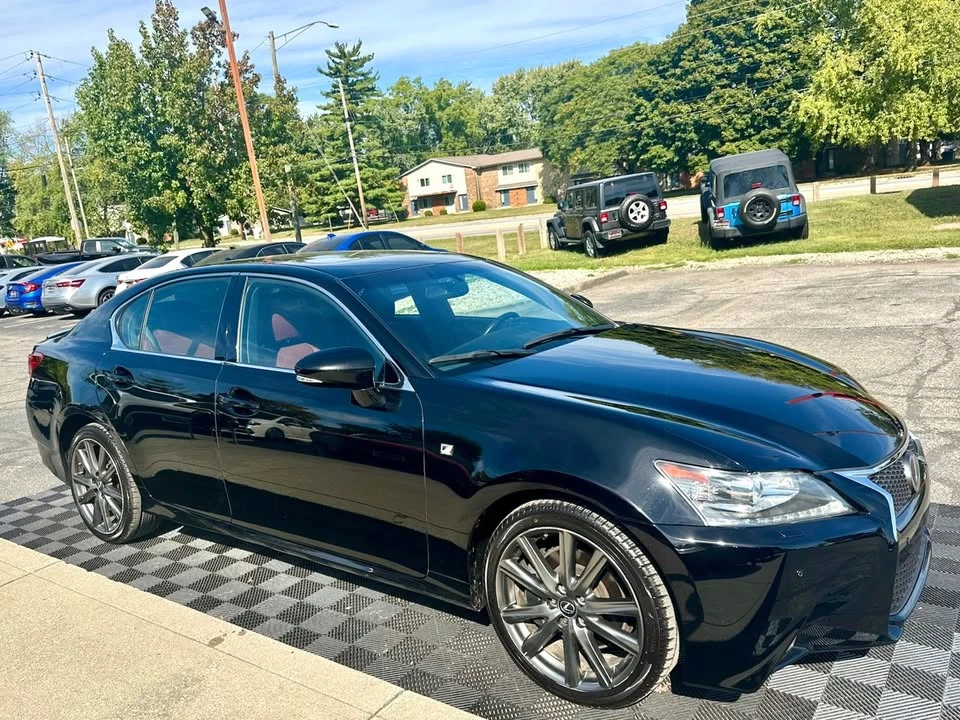 2013 Lexus GS 4th Gen - Image 2 of 20