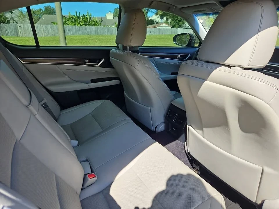 2013 Lexus GS 4th Gen - Image 14 of 20