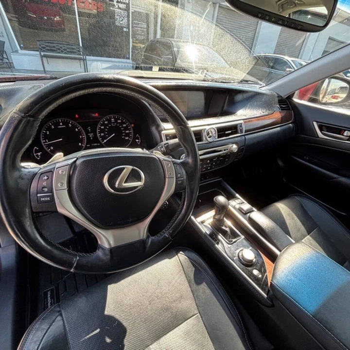 2013 Lexus GS 4th Gen - Image 14 of 20