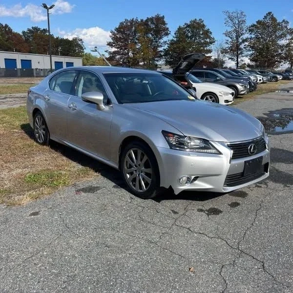 2013 Lexus GS 4th Gen - Image 13 of 16