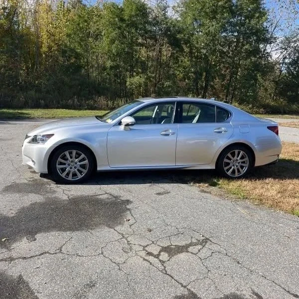 2013 Lexus GS 4th Gen - Image 3 of 16