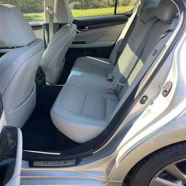 2013 Lexus GS 4th Gen - Image 5 of 16