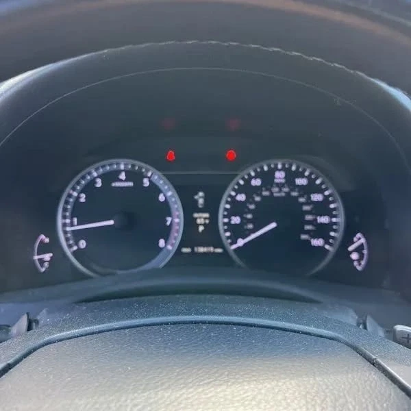 2013 Lexus GS 4th Gen - Image 8 of 16
