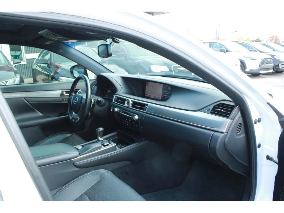 2013 Lexus GS 4th Gen - Image 14 of 20