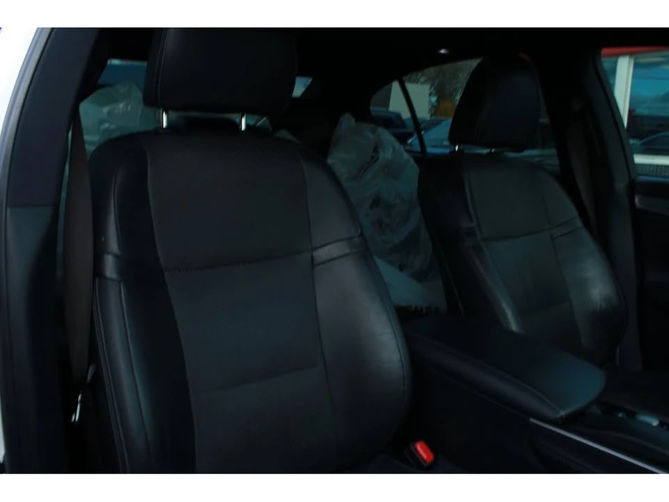 2013 Lexus GS 4th Gen - Image 15 of 20