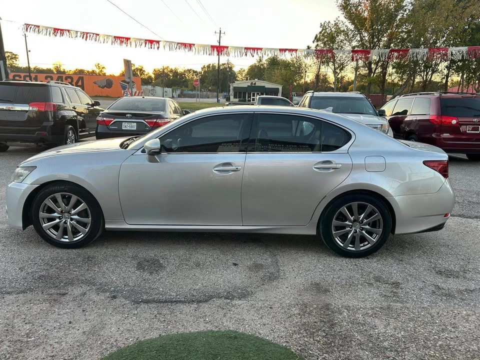 2013 Lexus GS 4th Gen - Image 4 of 18