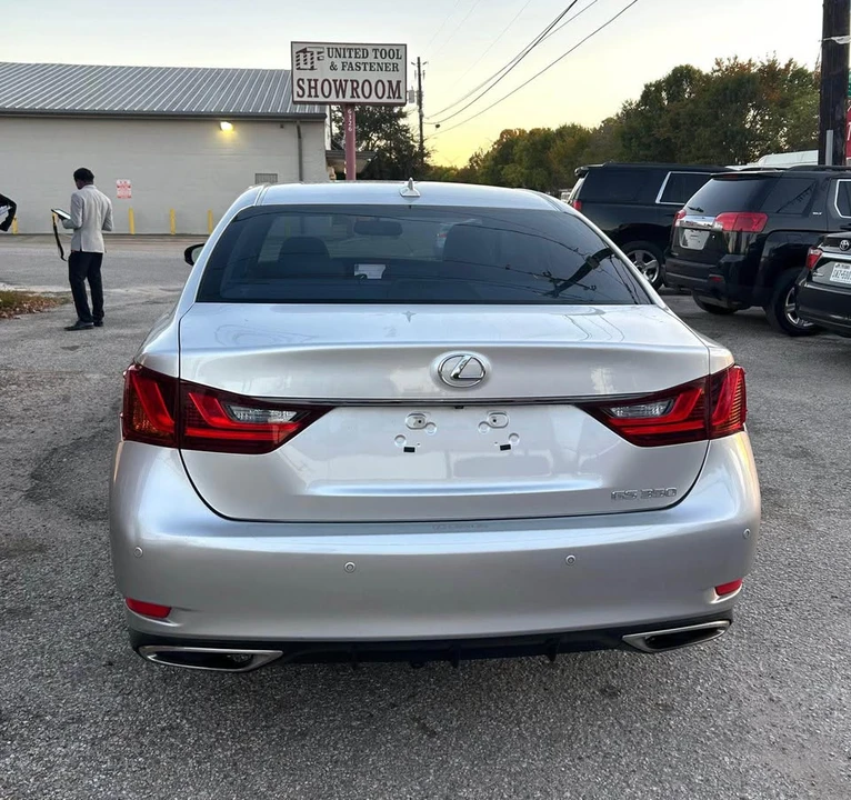 2013 Lexus GS 4th Gen - Image 6 of 18
