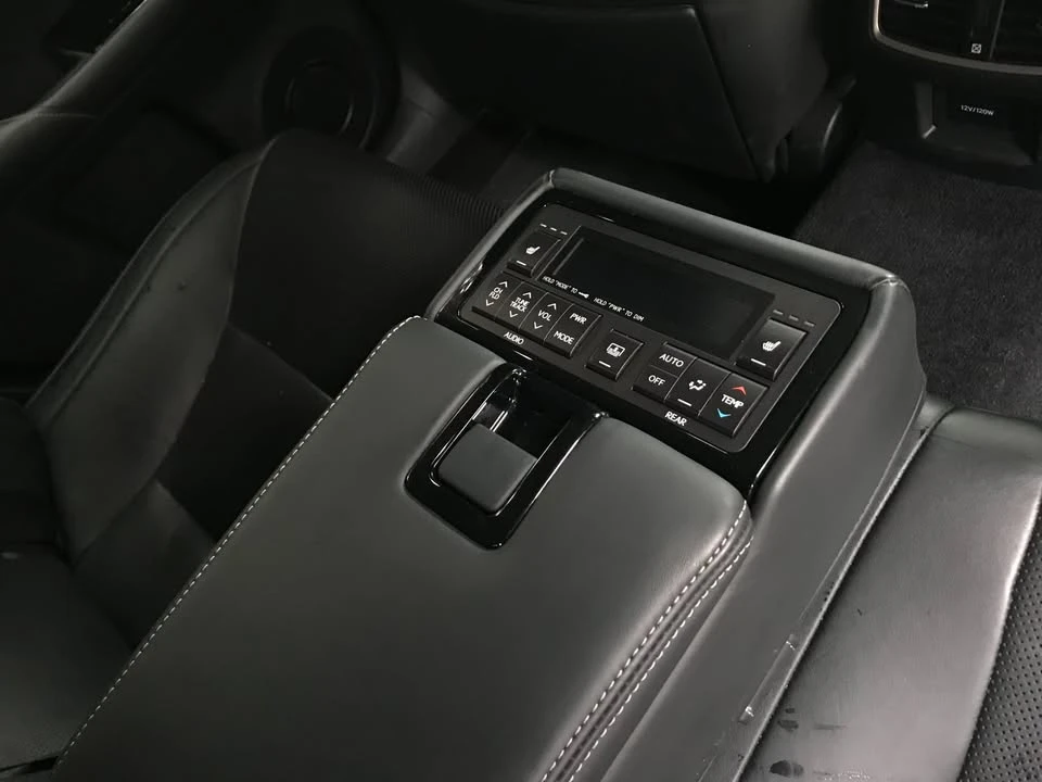 2013 Lexus GS 4th Gen - Image 10 of 19