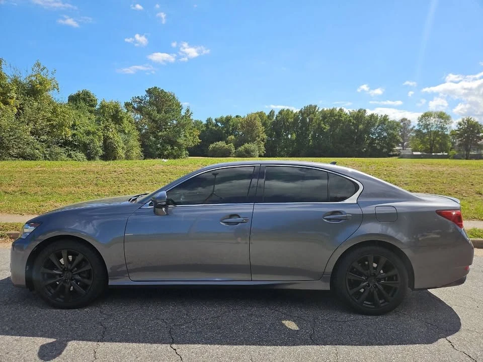 2013 Lexus GS 4th Gen - Image 2 of 20