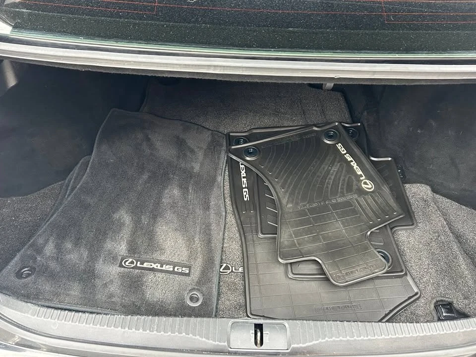 2013 Lexus GS 4th Gen - Image 13 of 18