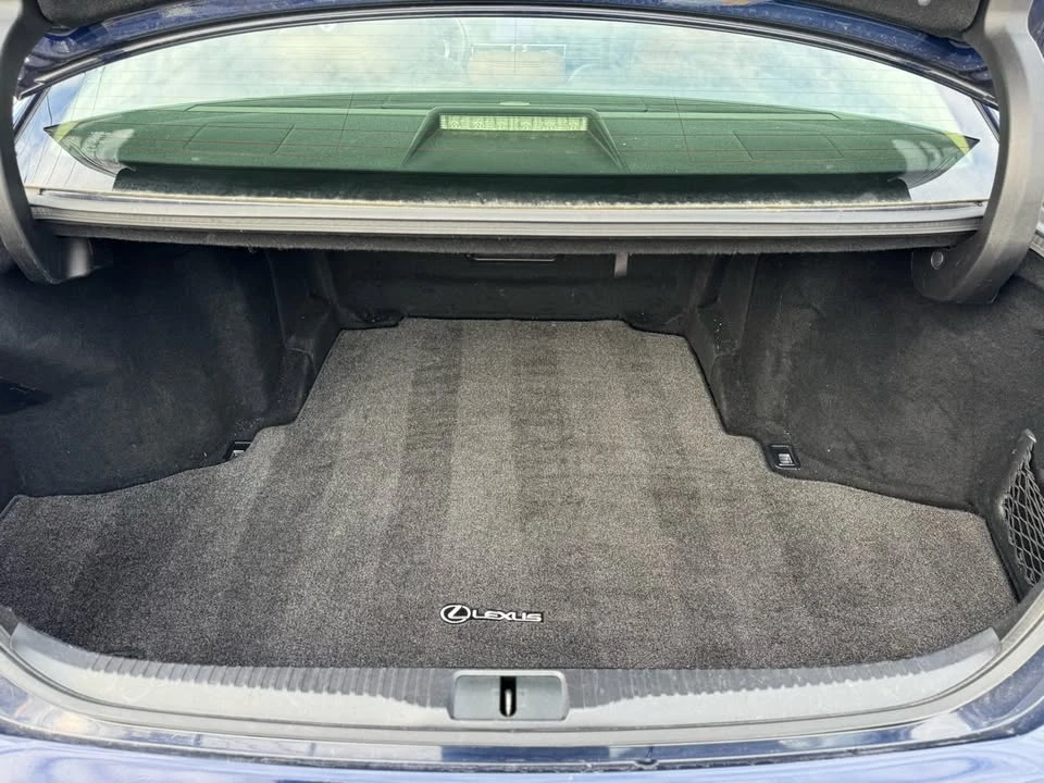 2013 Lexus GS 4th Gen - Image 10 of 15