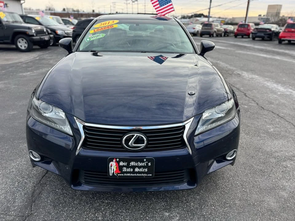 2013 Lexus GS 4th Gen - Image 8 of 15