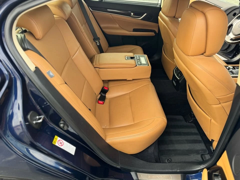 2013 Lexus GS 4th Gen - Image 11 of 15