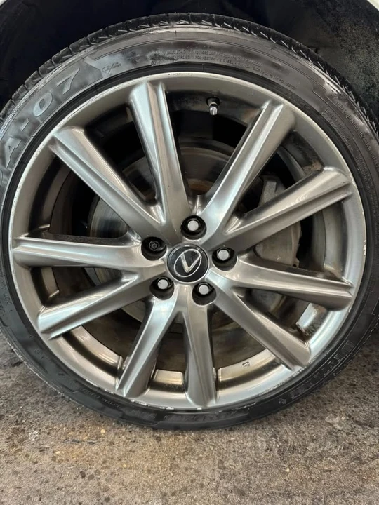 2013 Lexus GS 4th Gen - Image 12 of 19