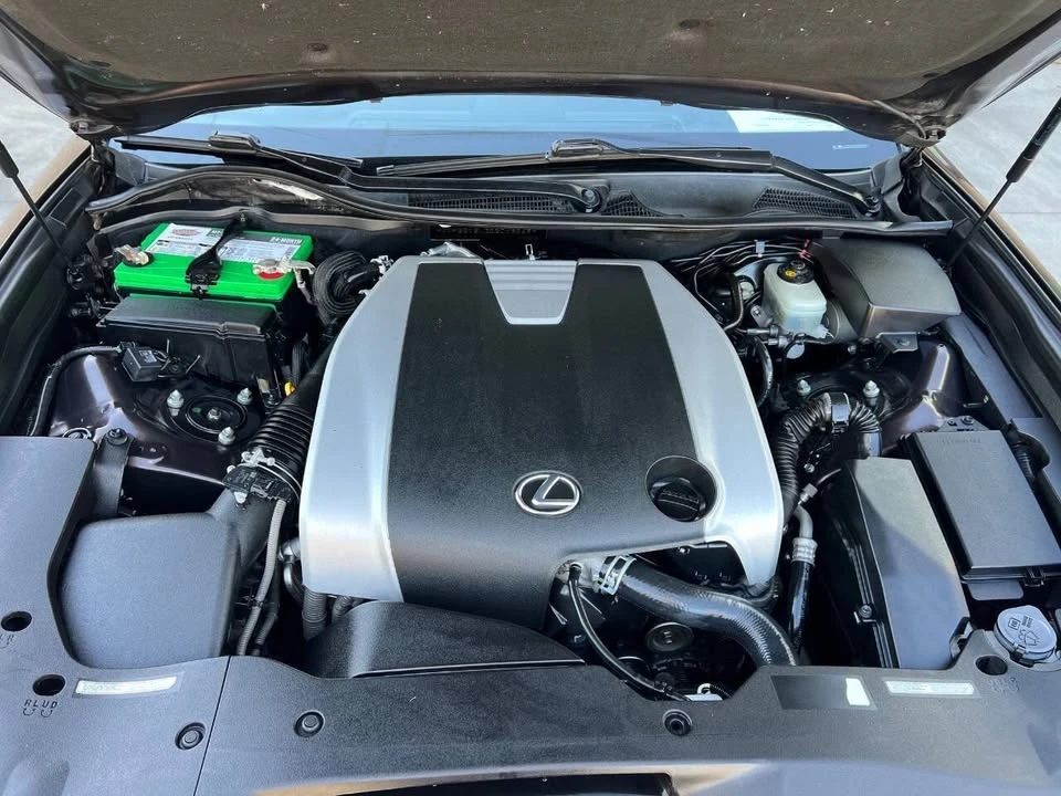2013 Lexus GS 4th Gen - Image 15 of 15