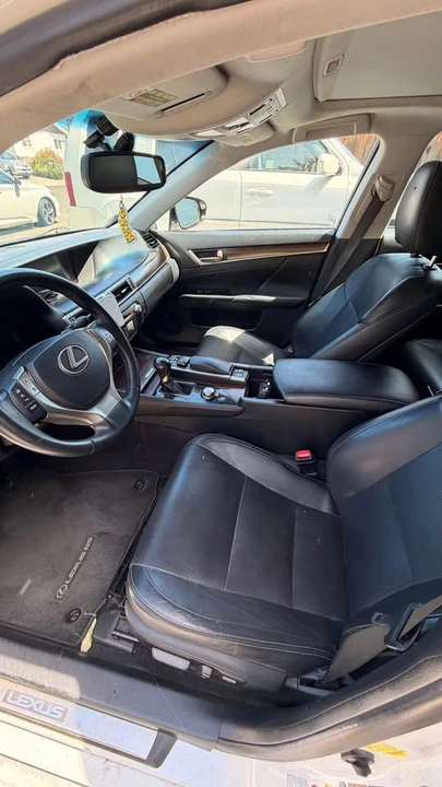 2013 Lexus GS 4th Gen - Image 12 of 13