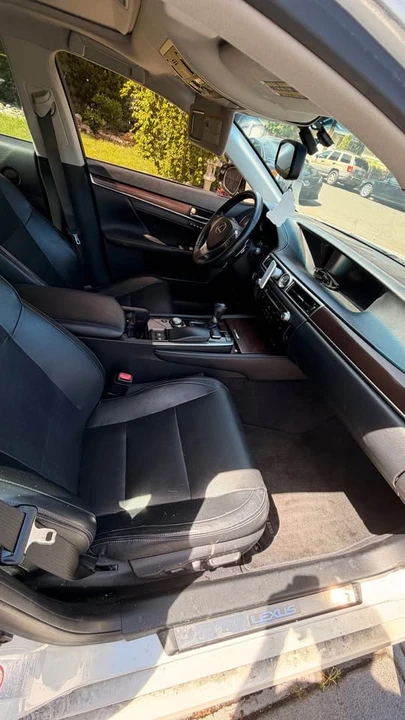 2013 Lexus GS 4th Gen - Image 11 of 13