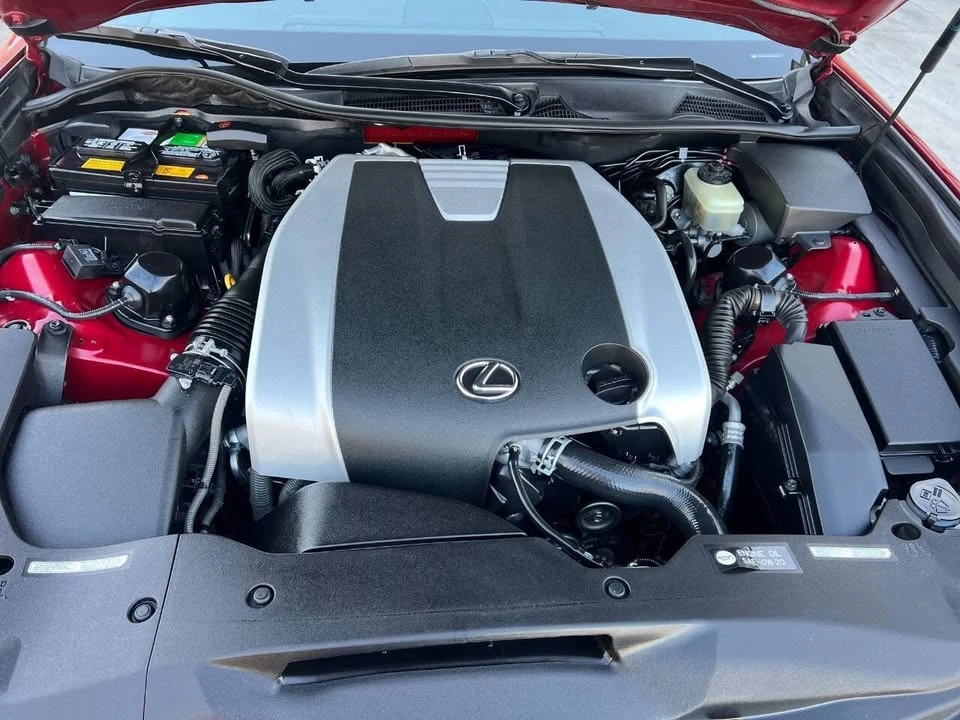 2013 Lexus GS 4th Gen - Image 15 of 15