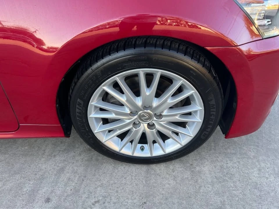 2013 Lexus GS 4th Gen - Image 14 of 15
