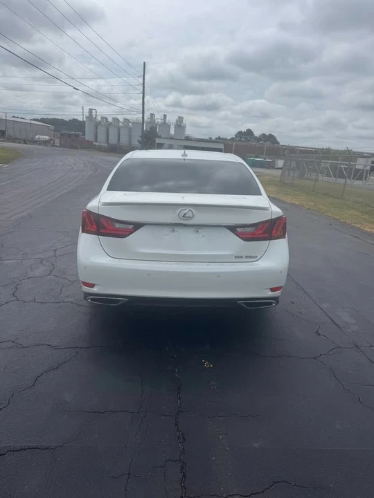 2013 Lexus GS 4th Gen - Image 12 of 20