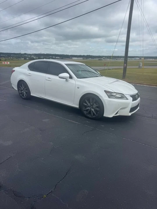 2013 Lexus GS 4th Gen - Image 18 of 20