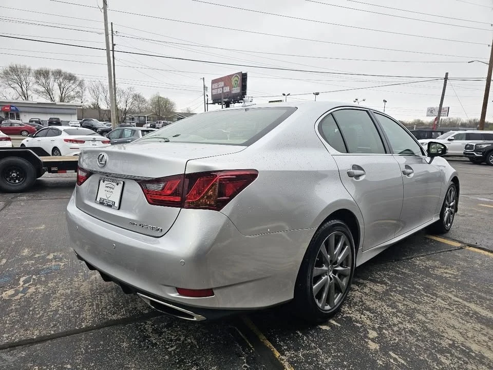 2013 Lexus GS 4th Gen - Image 5 of 20