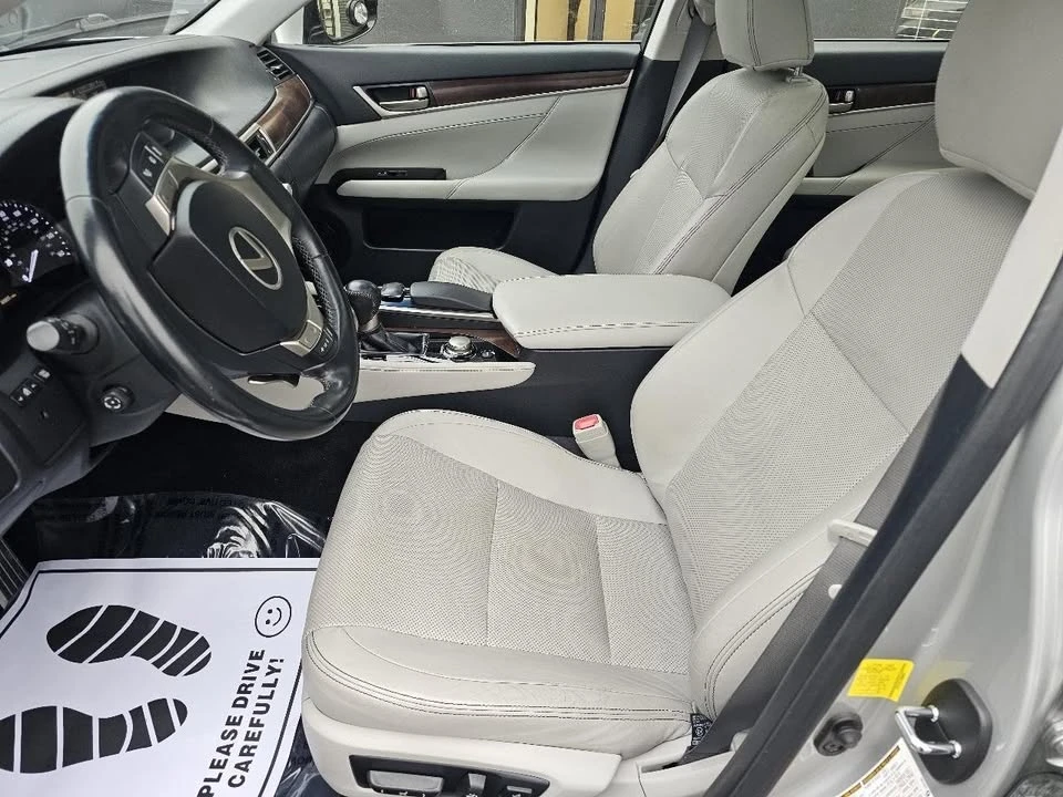 2013 Lexus GS 4th Gen - Image 12 of 20
