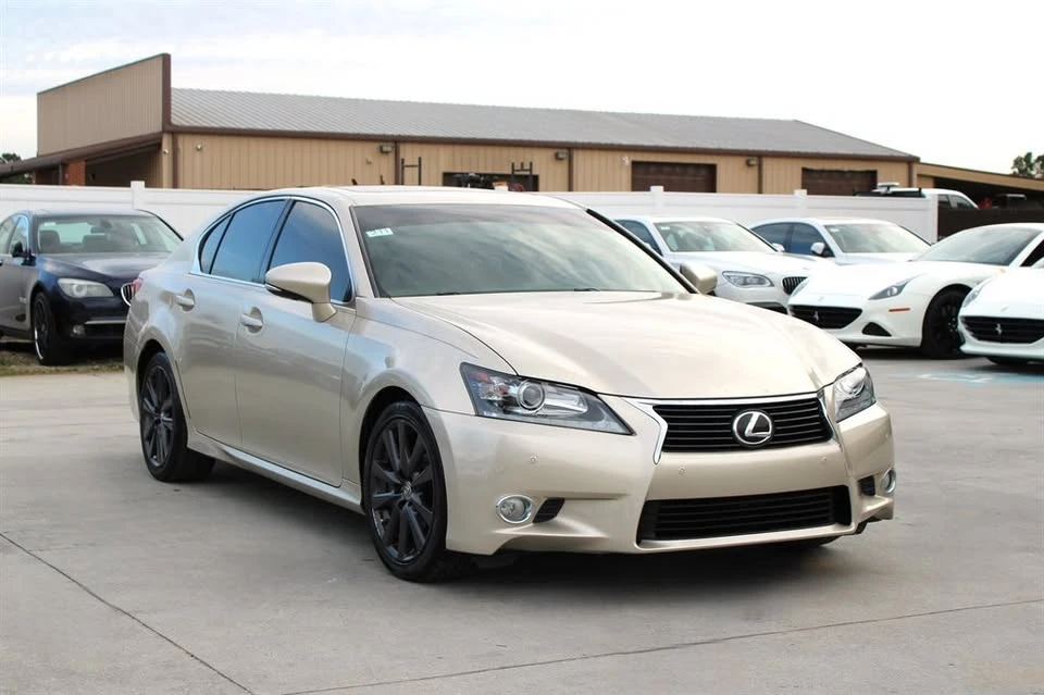 2013 Lexus GS 4th Gen - Image 9 of 20