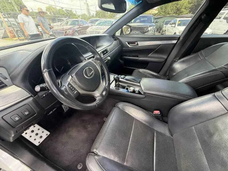 2013 Lexus GS 4th Gen - Image 6 of 8