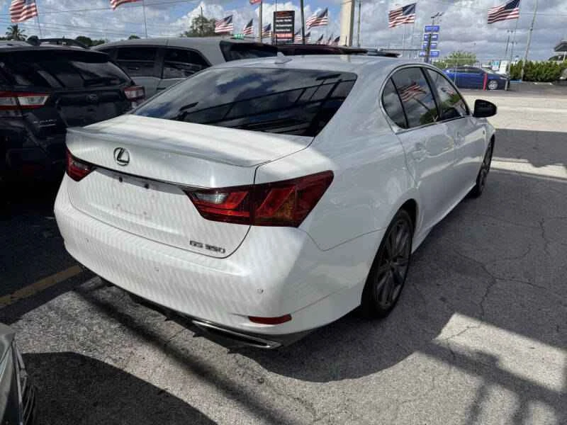 2013 Lexus GS 4th Gen - Image 4 of 8