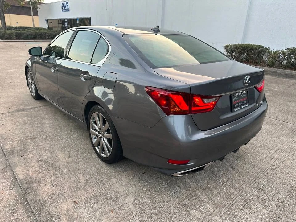 2013 Lexus GS 4th Gen - Image 5 of 20