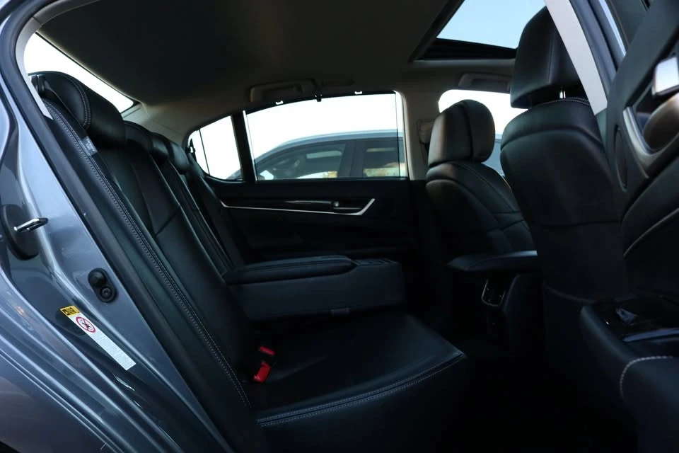 2013 Lexus GS 3rd Gen - Image 17 of 20
