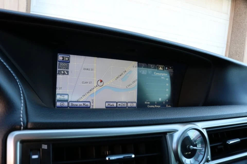 2013 Lexus GS 3rd Gen - Image 12 of 20