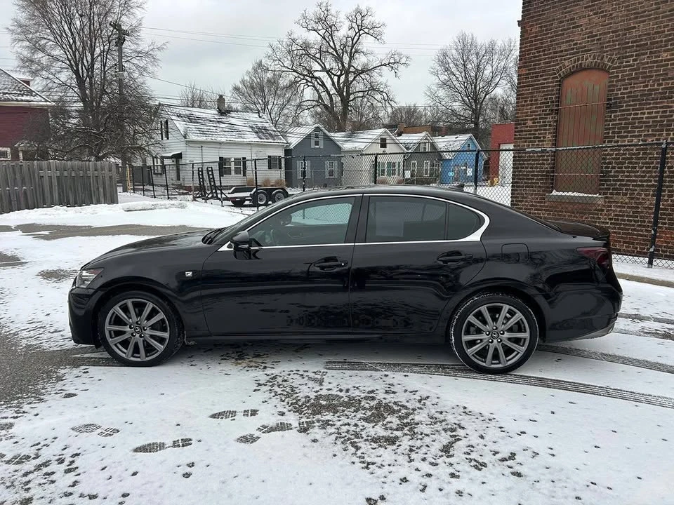 2013 Lexus GS 4th Gen - Image 3 of 16