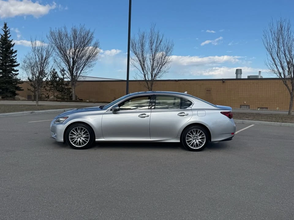 2013 Lexus GS 4th Gen - Image 3 of 15