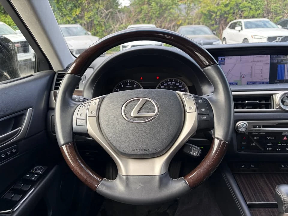 2013 Lexus GS 4th Gen - Image 10 of 19